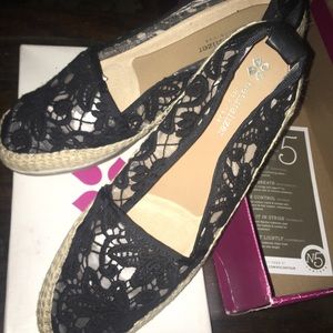 Naturalizer Davenport Black 11W . In like new condition, with Box